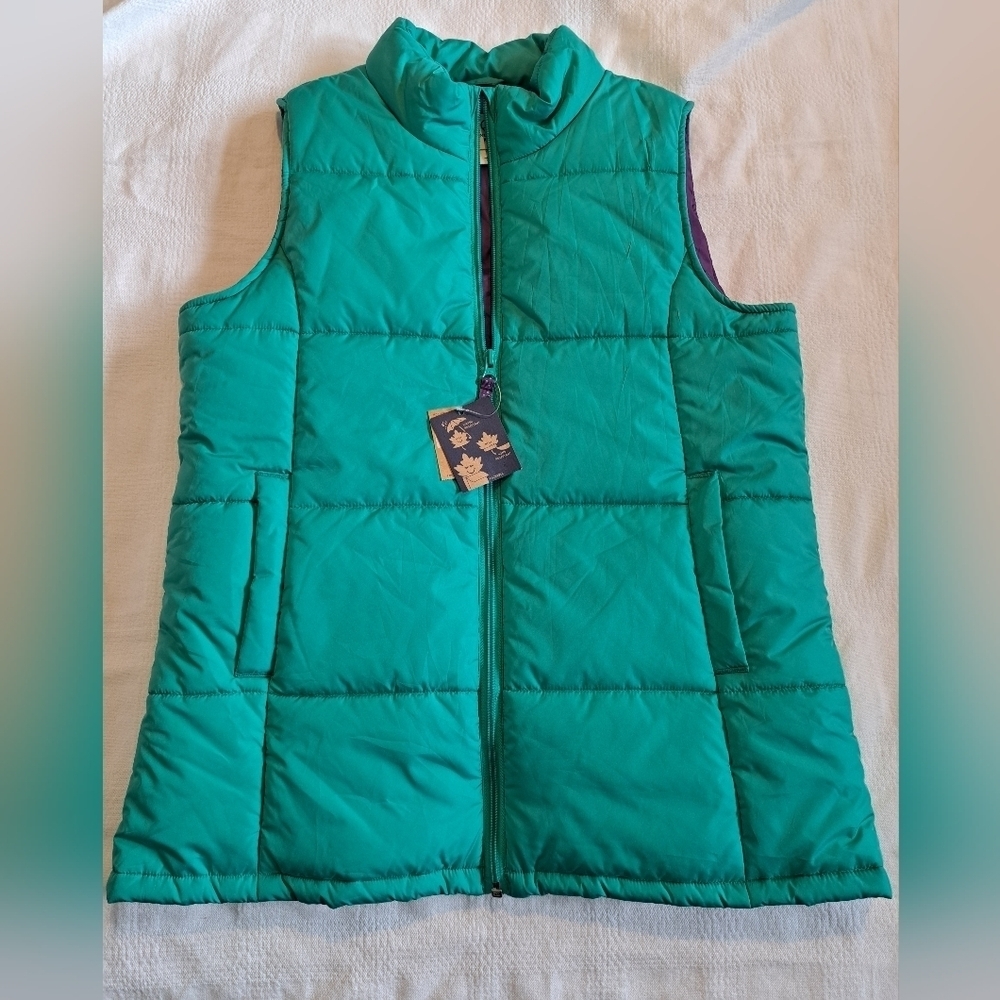 Lands' End girls XL or 16 insulated light green vest, NWT